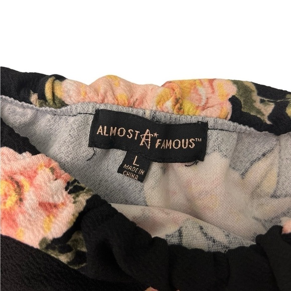 Almost A Famous - Crop Pink Rose Top - Large - juniors - Picture 6 of 6